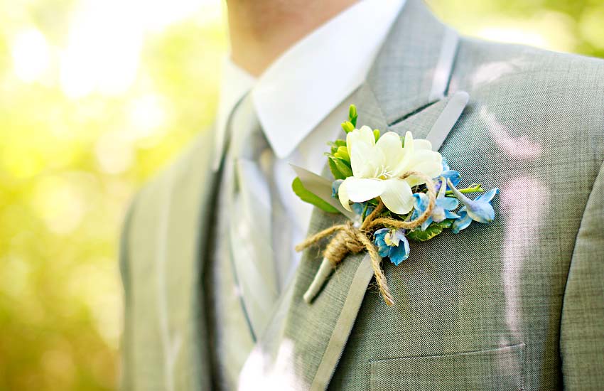 Свадебные бутоньерки своими руками, как и из чего можно сделать стильные украшения?